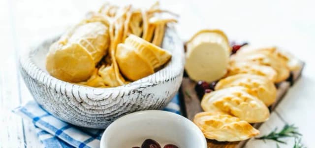 Czy pies może jeść oscypki? Sprawdź, jakie są zagrożenia zdrowotne Czy pies może jeść oscypki? Sprawdź, jakie są zagrożenia zdrowotne