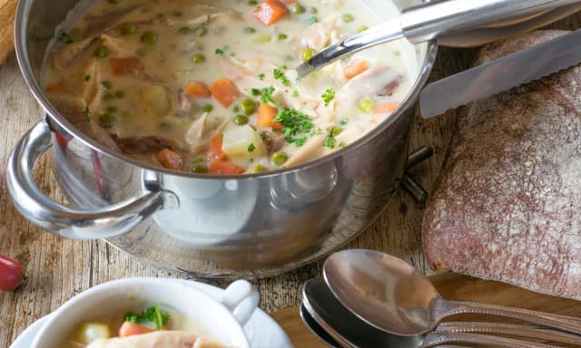 Jak skutecznie zagęścić zupę mąką bez grudek – proste kroki i sprawdzone porady Jak skutecznie zagęścić zupę mąką bez grudek – proste kroki i sprawdzone porady