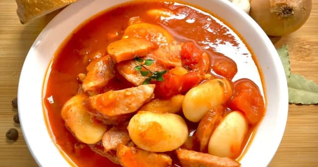 Co zrobić z ugotowanej fasoli jaś? Pyszne przepisy na dania! Co zrobić z ugotowanej fasoli jaś? Pyszne przepisy na dania!