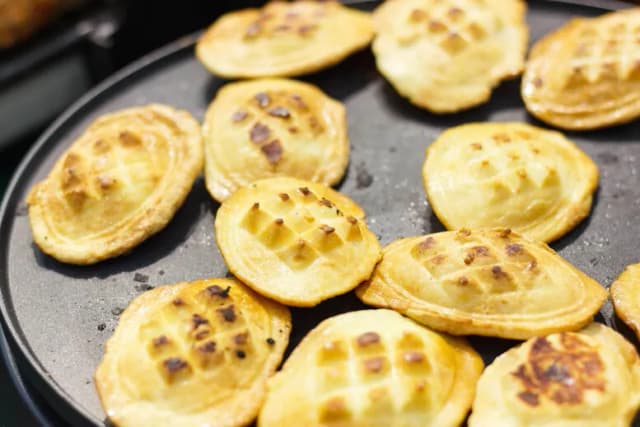 Jak zrobić oscypka na ciepło – proste przepisy na pyszne danie Jak zrobić oscypka na ciepło – proste przepisy na pyszne danie